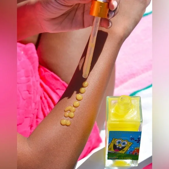NEW Truly Beauty SpongeBob Pineapple Body Serum - Picture 6 of 7